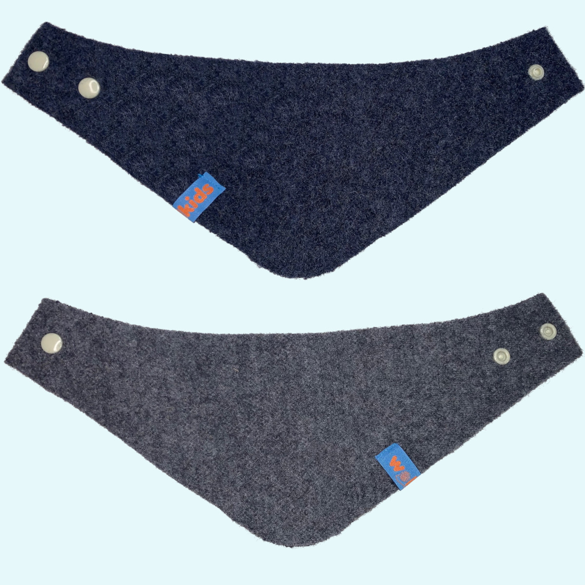 Warmes doubleface Wollwalk Halstuch mit Druckknopf von Wollkids Warmes doubleface Halstuch mit Druckknopf für Babys & Kinder aus 100% Merino Wollwalk von Wollkids