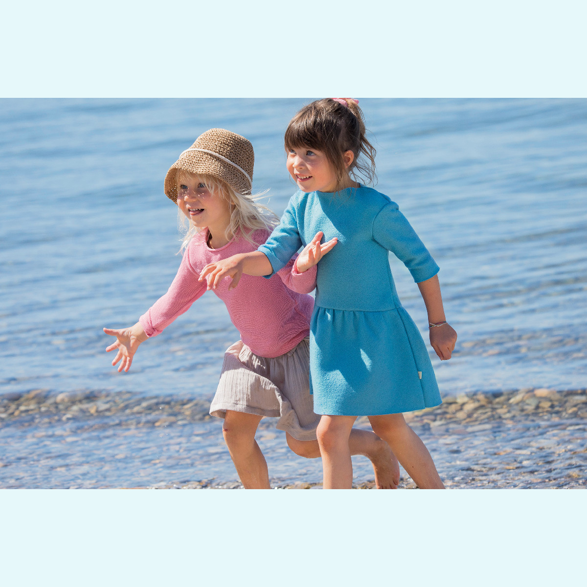 SALE - süßes disana Baby & Kinder Walk-Kleid merino Schurwolle SALE - Süßes disana Baby & Kinder Woll-Walk-Kleid langarm für Mädchen aus kbT merino Schurwolle - GOTS