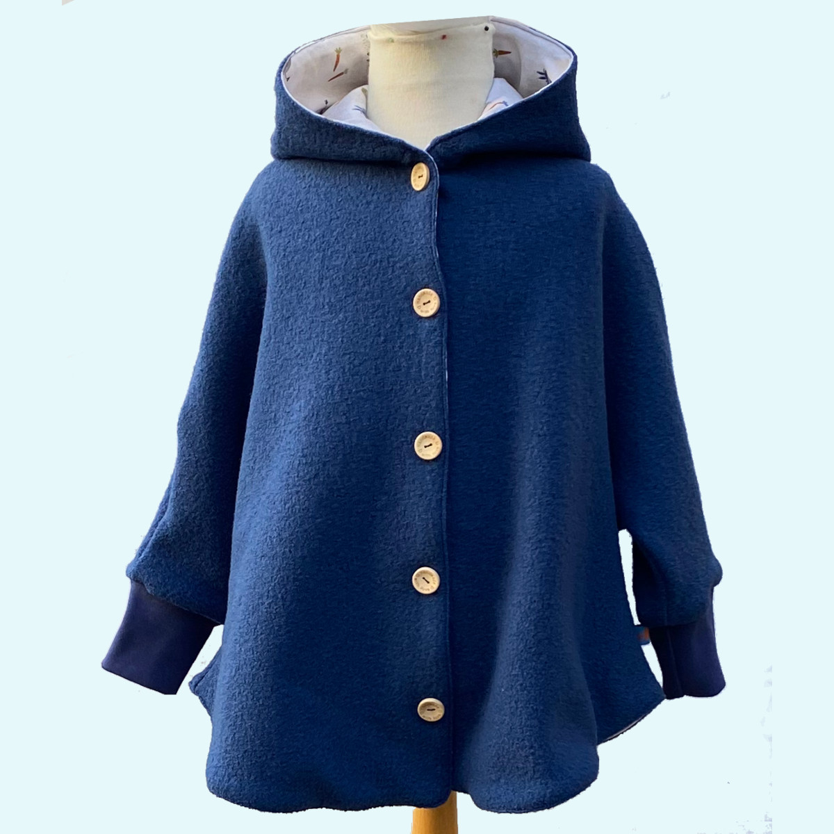 Zwergen Mäntelchen aus 100% Schurwolle von Wollkids